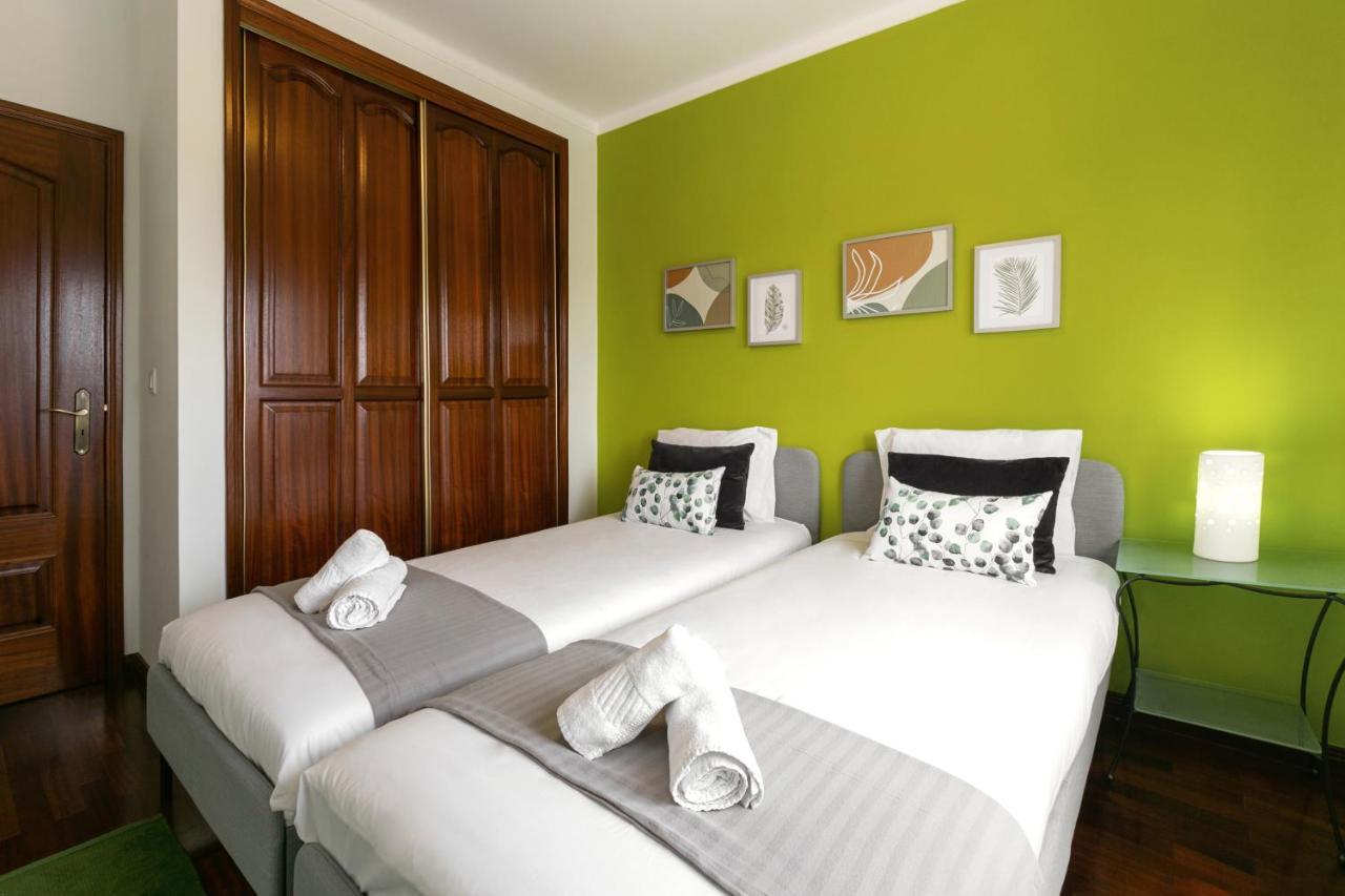 Ocean Breeze Villa Atouguia Da Baleia Kültér fotó